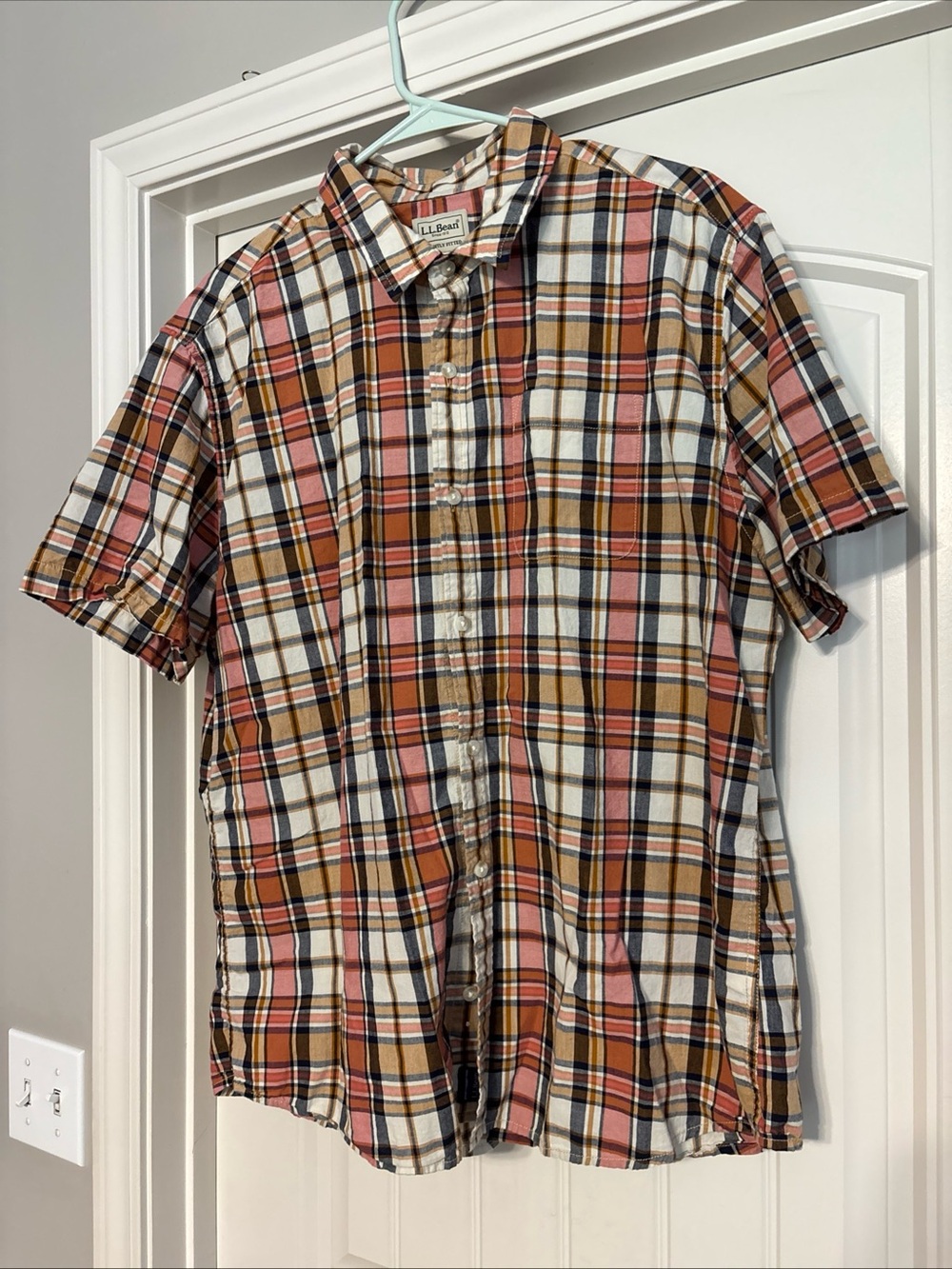 L.L. Bean Short-Sleeve Plaid Button-Down Shirt in Rust, Tan & White